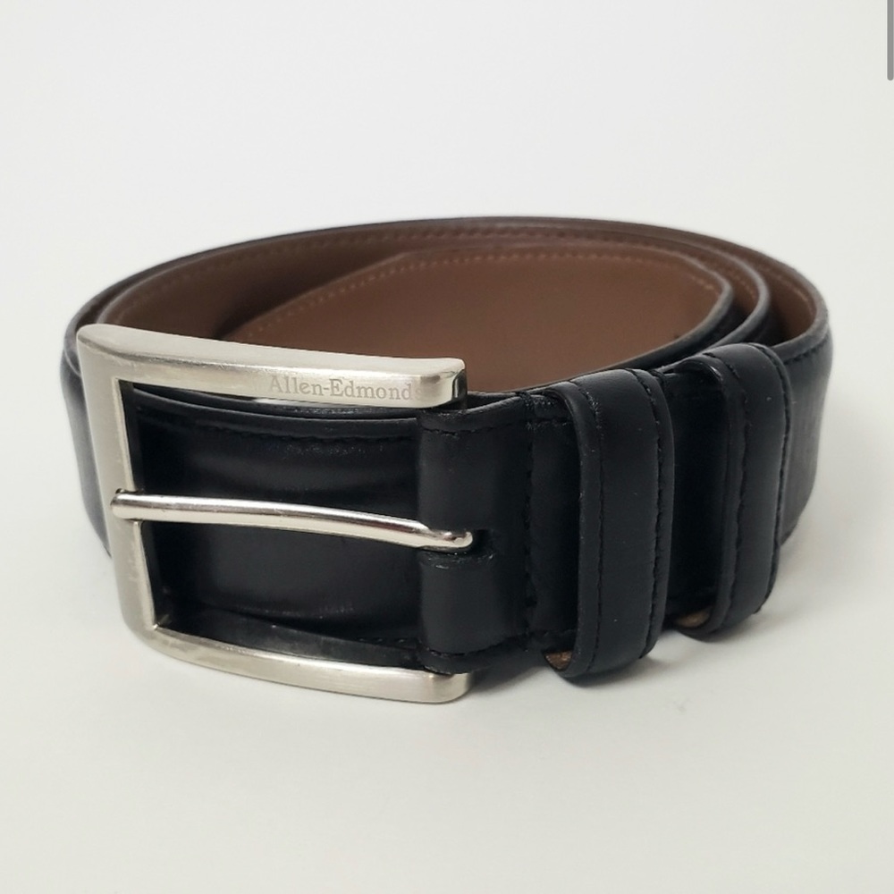 Allen Edmonds Calfskin Leather Dress Belt Black Size 32 Basic Made In U.S.A.